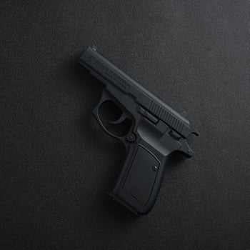 CAL 7.65 // Black