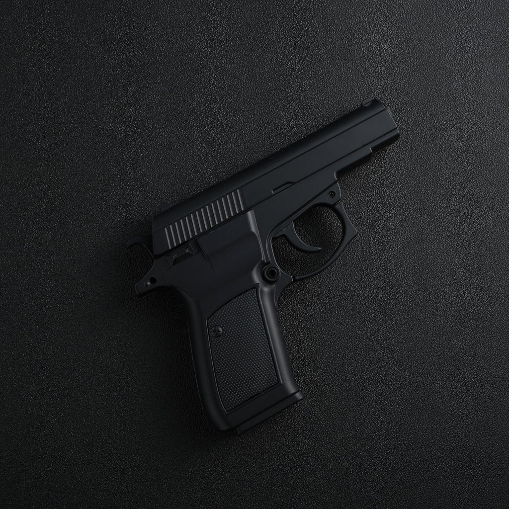 CAL 7.65 // Black