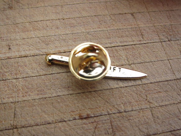 Chef's Knife Gold Lapel Pin