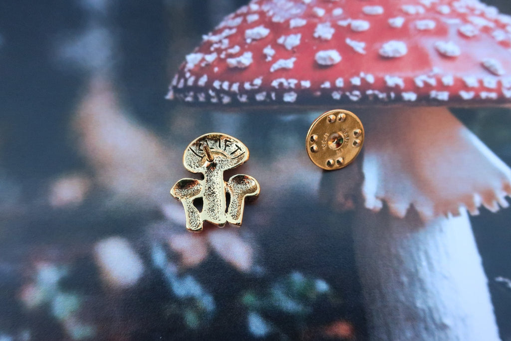Mushrooms Gold Lapel Pin