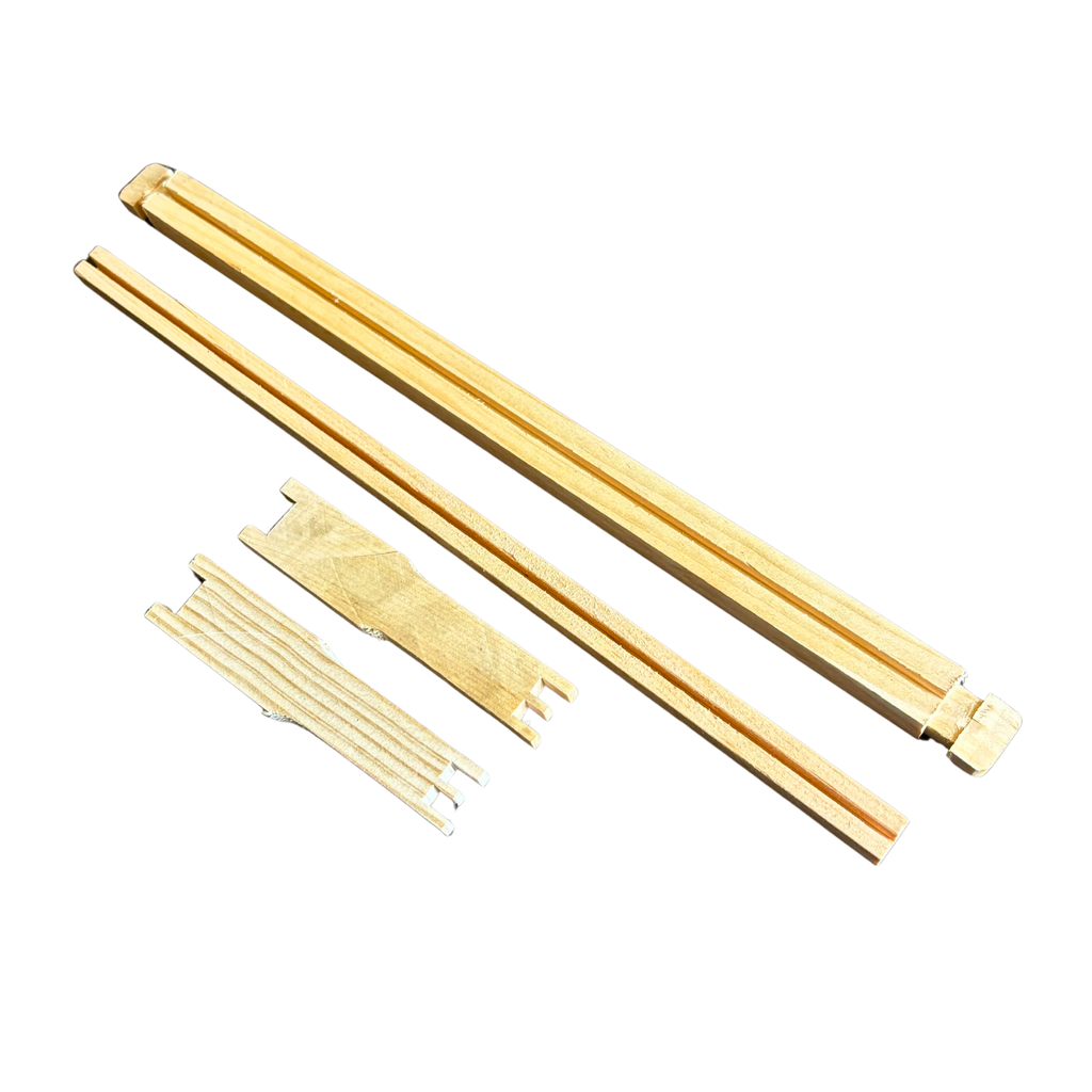 Medium 6 1/4-Inch Langstroth Frame, Grooved Top / Grooved Bottom